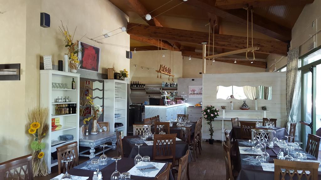Campeggio Delle Rose Moniga del Garda Екстериор снимка